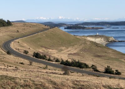 Exploring San Juan island by rental bike is the best! Friday harbor Bike shop